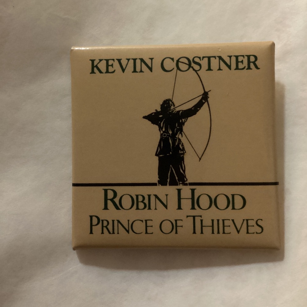 Vintage 1991 Kevin Costner Robin Hood Prince of Thieves Pin Badge Button Pinback